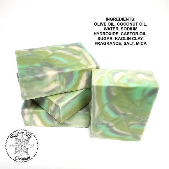 Artisan Clay Soap: Crisp Eucalyptus - Picture 3 of 3